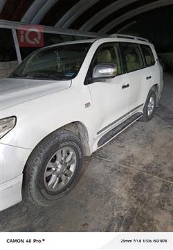 تويوتا لاندكروزر